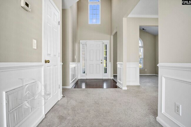 Foto del edificio - 211 Pinebluff Ct