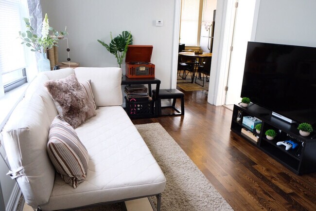 Living Space - 2341 W Charleston St