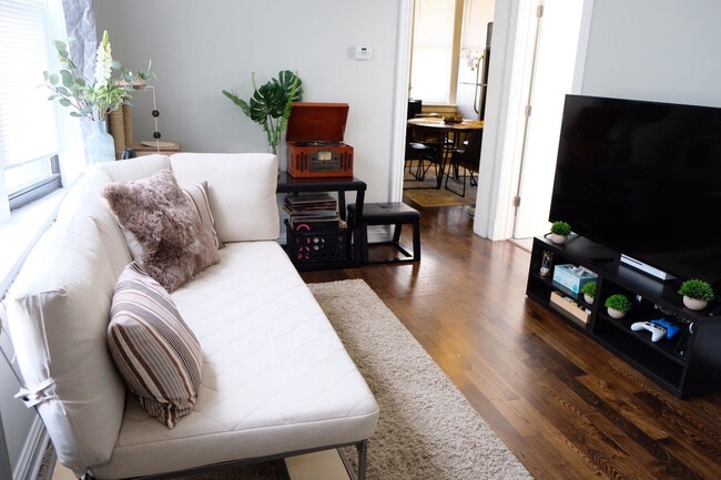 Living Space - 2341 W Charleston St