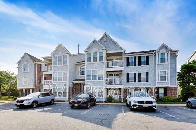 Foto del edificio - 605 Himes Ave