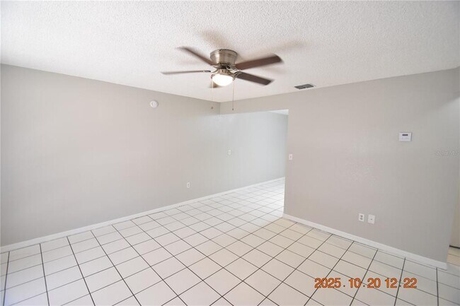 Foto del edificio - 3320 33rd St N