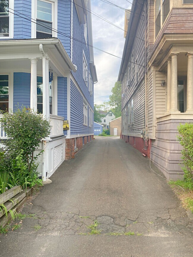 Foto del edificio - 253 Willow St