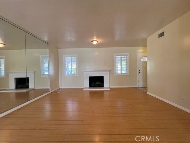 Foto del edificio - 4075 Mt Vernon Ave