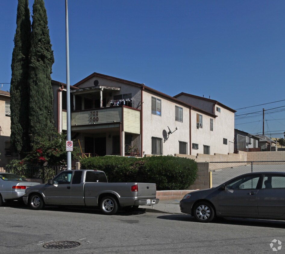 Foto principal - 700-702 Grand Ave