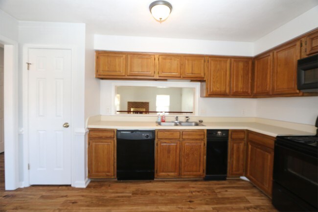 Foto del edificio - 5317 Brookstone Ln