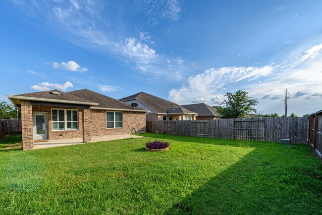Foto del edificio - 24230 Prairie Glen Ln