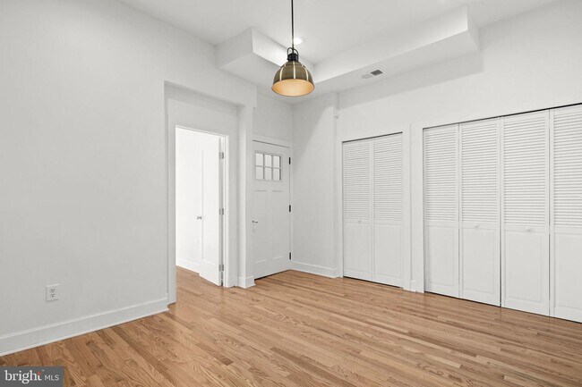 Building Photo - 3007 11th St NW