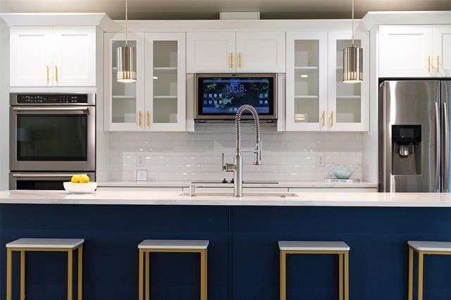 Building Photo - 6350 Glennox Ln