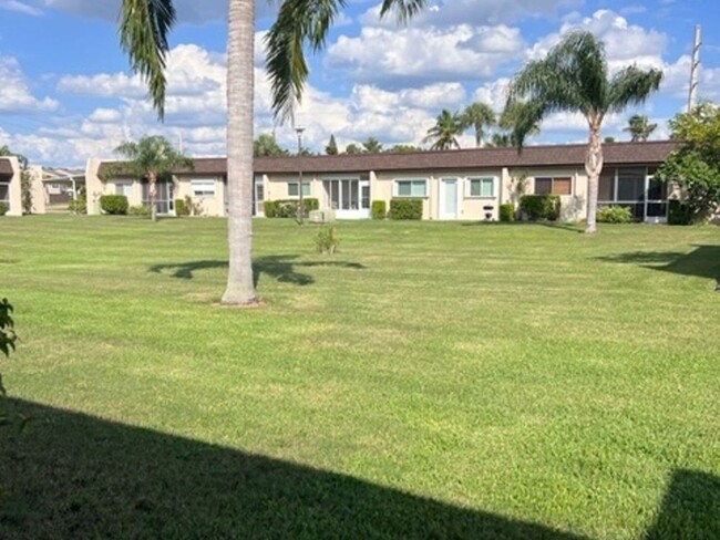 Foto del edificio - South Pointe Villa Condo - 2br, 2ba