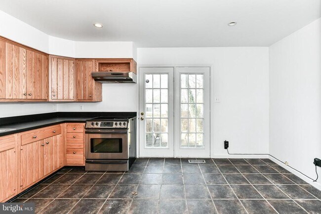 Foto del edificio - 1460 N Quinn St