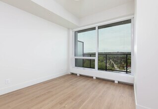 3BT1-NW - Secondary Bedroom - UXBorough Living