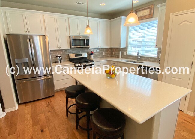 Building Photo - 8853 White Prairie Vw