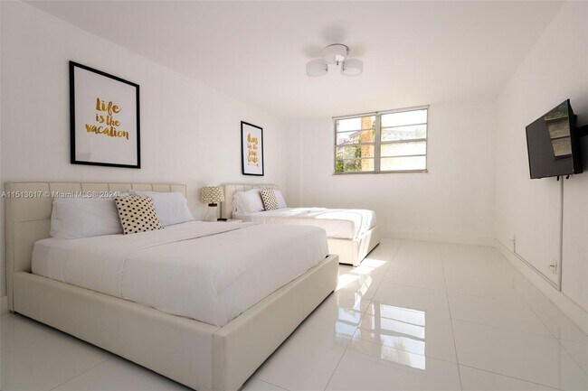 Building Photo - 19370 Collins Ave