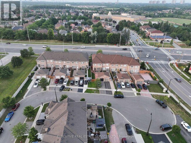 Building Photo - 64 Hatton Ct