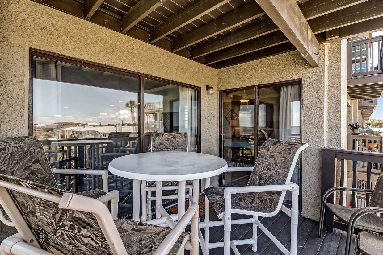 Foto principal - 3056 S Fletcher Ave