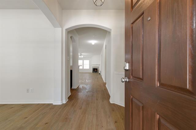 Foto del edificio - 8306 Nicholson Dr