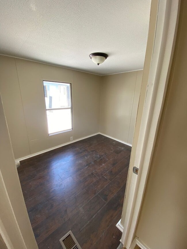 Building Photo - CB Genesee Villa LLC