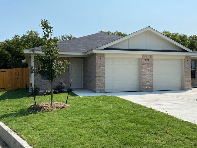 Foto del edificio - 2302 Zanoletti Ct