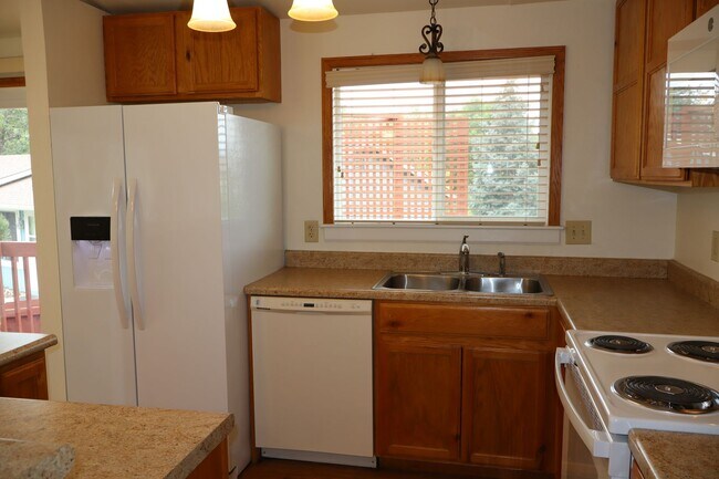 Foto del edificio - Lovely Loveland Home with Finished Basemen...