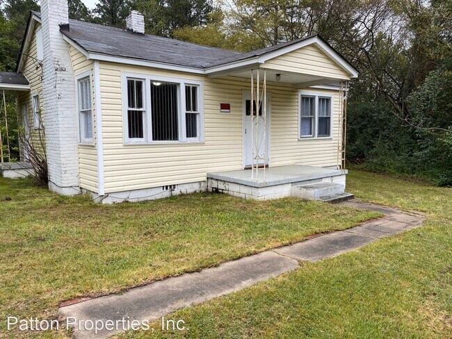 Foto del edificio - 2 br, 1 bath House - 2413 Sara Matthews Rd.