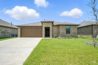 Building Photo - 2404 Brazos Dr