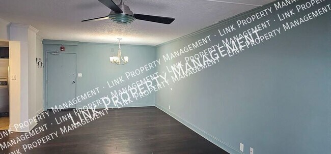 Building Photo - 1131 Stringers Ridge Rd