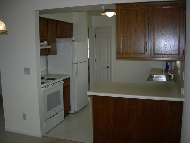 Foto del edificio - 725 Starboard Ct
