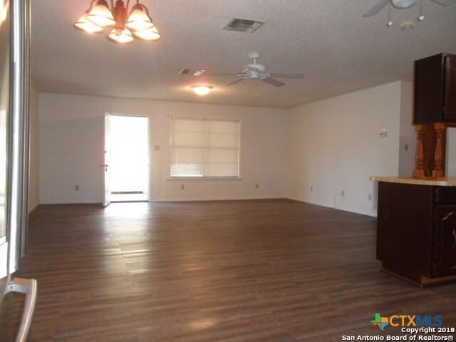 Building Photo - 2834 Candlelight Dr