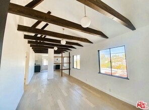 Building Photo - 1520 Marsden St
