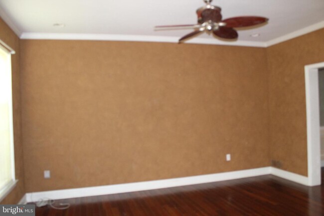 Building Photo - 134 Cornwell Dr