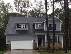 Building Photo - 3021 Greenmont Cir