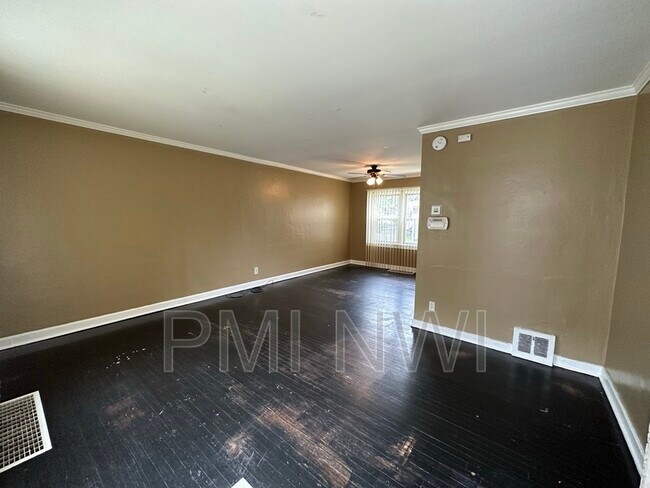 Foto del edificio - 7212 Columbia Ave