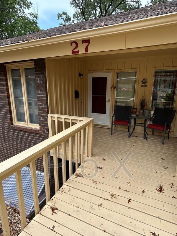 Foto del edificio - 27 Britten Cir