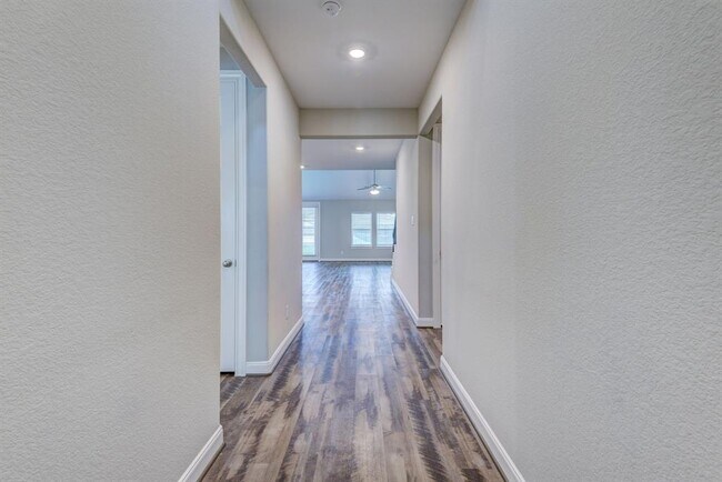 Foto del edificio - 2008 Glenwick Manor Ln