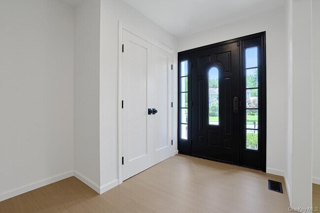 Foto del edificio - 5 Country Ridge Rd