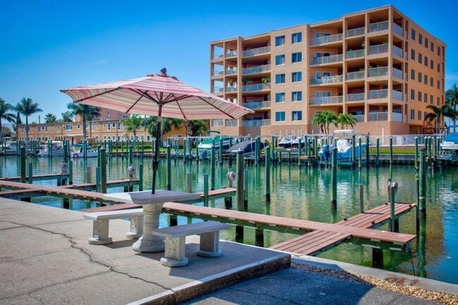 Building Photo - 11440 1st St E