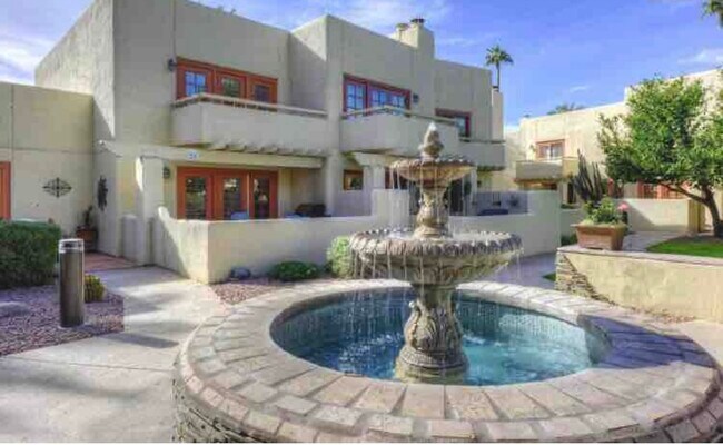 Building Photo - 6150 N Scottsdale Rd