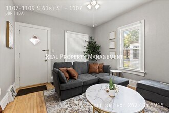 Building Photo - 1107-1109 S 61st St