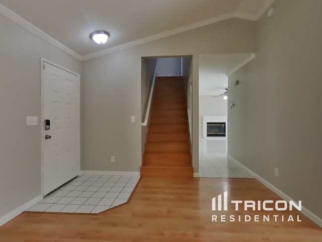 Building Photo - 9027 Warm Springs Circle Stockton CA