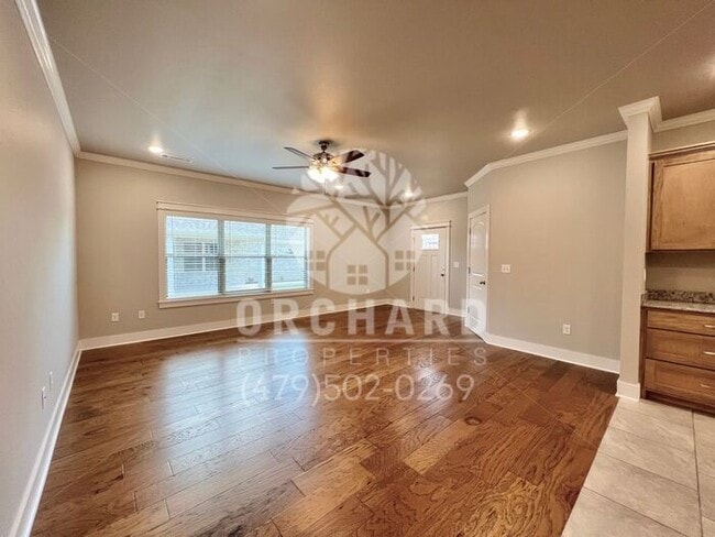 Building Photo - Tontitown | Kirkland Plan- 3 Bed/ 2 Bath w/ 2 Car Garage