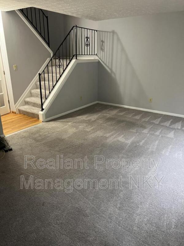Building Photo - 262 N Ashbrook Cir