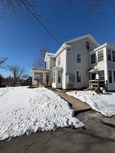 Building Photo - 12 E Main St