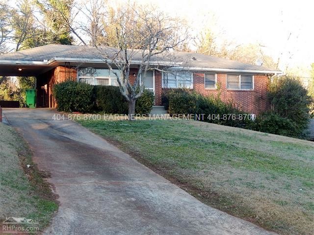 Primary Photo - 2952 Valley Ridge Dr