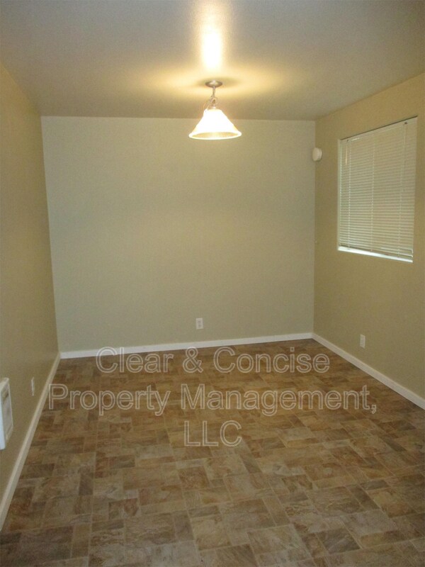 Foto del edificio - 1246 N Park Ave