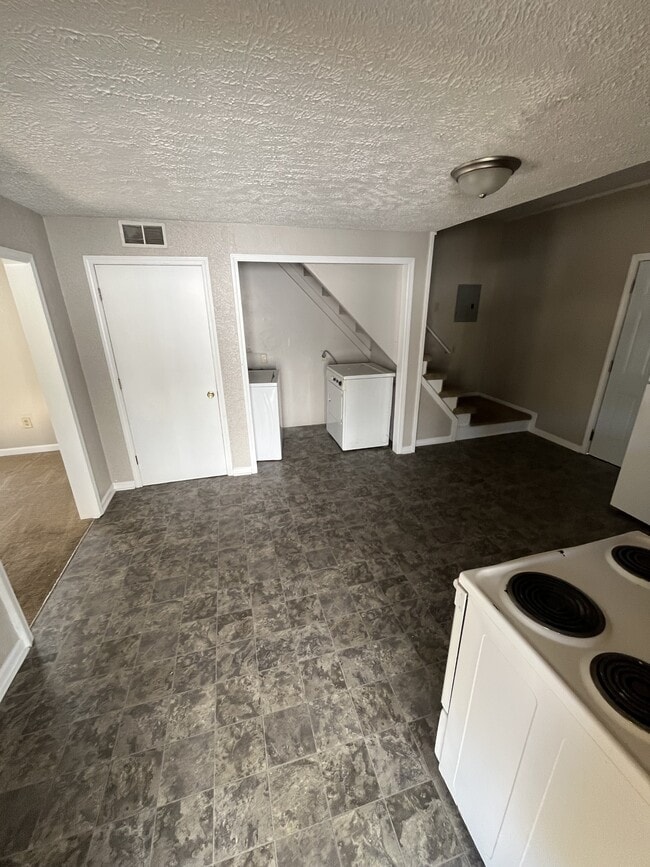 Foto del edificio - 2031 Poplar St