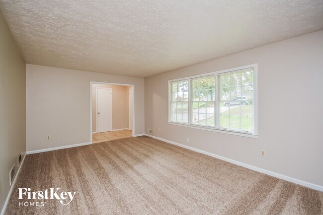 Building Photo - 4627 Eberline Ct