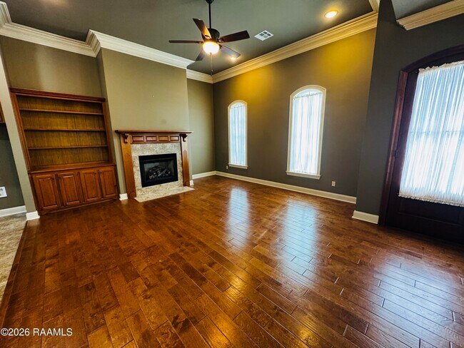 Foto del edificio - 106 Shadow Springs Dr