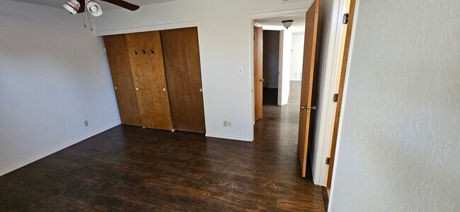 Foto del edificio - 11109 Wales Ave NE