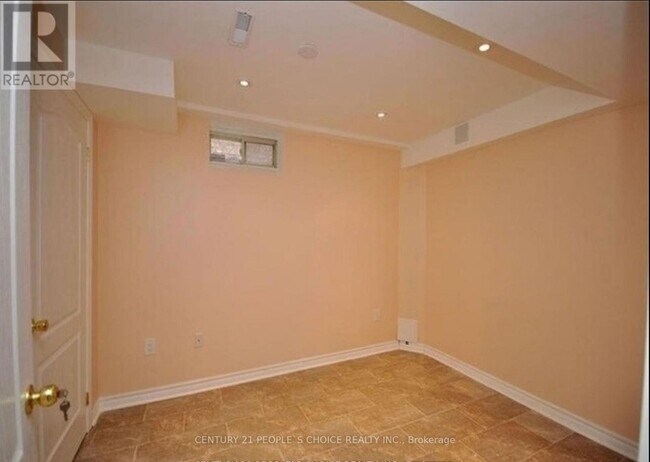 Building Photo - 5689 Sidmouth St
