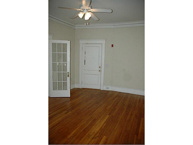 Foto del edificio - 1144 Blue Ridge Ave NE